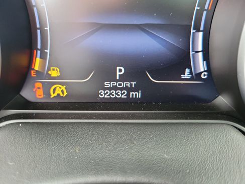 Used 2023 Maserati Levante GT image 26