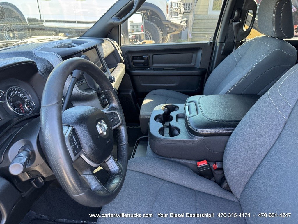 Used 2024 RAM 3500 Tradesman w/ Chrome Appearance Group AWD/4WD image 15