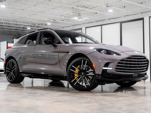Used 2023 Aston Martin DBX 707 AWD/4WD image 29