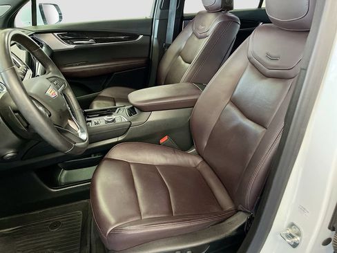 Used 2024 Cadillac XT6 Premium Luxury AWD/4WD image 22