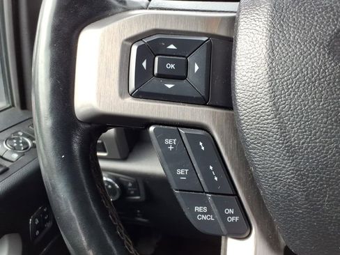 Used 2021 Ford F250 Platinum image 17