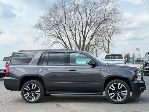 Used 2018 Chevrolet Tahoe Premier AWD/4WD image 39