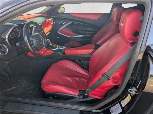 Used 2018 Chevrolet Camaro LT image 14