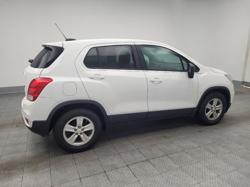 Used 2020 Chevrolet Trax LS w/ Tint and Cruise Package FWD image 10