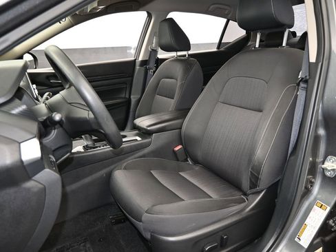 Used 2019 Nissan Altima 2.5 S image 10