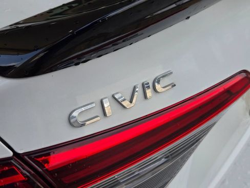 Used 2024 Honda Civic Si image 10