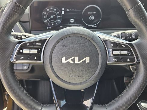 Used 2024 Kia Seltos SX w/ SX Sunroof Package AWD/4WD image 26