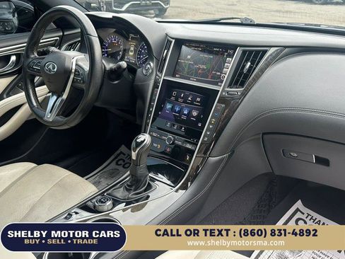 Used 2017 INFINITI Q60 3.0t w/ Premium Plus Package 3.0T image 13