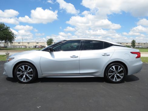 Used 2016 Nissan Maxima 3.5 S image 3