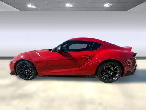 Used 2024 Toyota Supra 3.0 image 2
