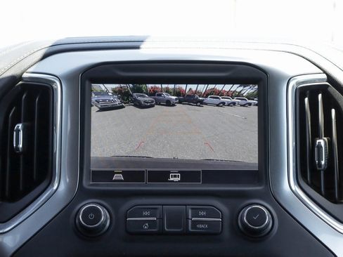 Used 2021 Chevrolet Silverado 1500 LT Trail Boss w/ Convenience Package II image 32