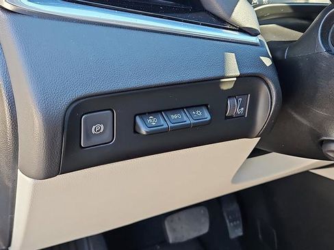 Used 2024 Buick Enclave Avenir w/ Avenir Technology Package image 13