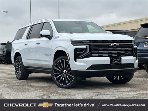 New 2026 Chevrolet Suburban High Country image 2