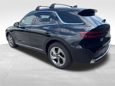 Certified 2026 Genesis GV70 2.5T Advanced AWD/4WD image 3