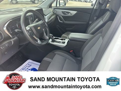 Used 2023 Chevrolet Blazer LT image 13