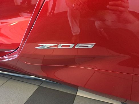 Used 2024 Chevrolet Corvette Z06 w/ Z07 Performance Package RWD image 8
