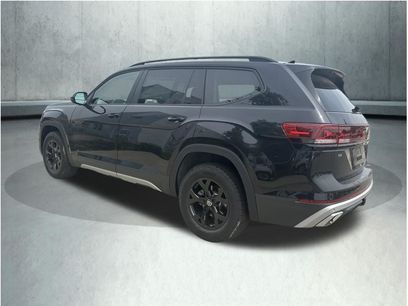 New 2026 Volkswagen Atlas Peak Edition