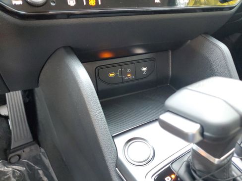 New 2026 Kia Sportage LX w/ LX Convenience Package AWD/4WD image 13