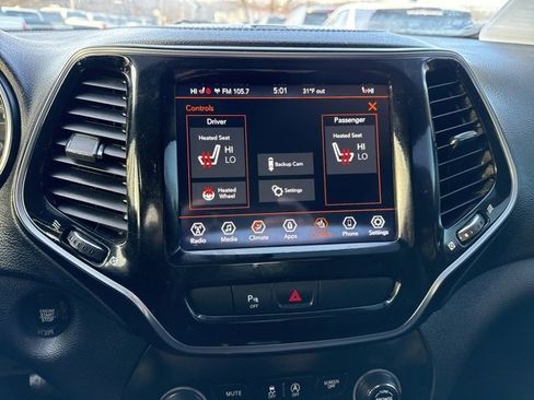 Used 2020 Jeep Cherokee Limited image 35