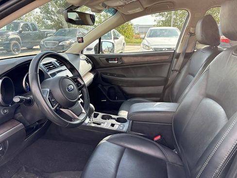Used 2018 Subaru Outback 2.5i Limited AWD/4WD image 7