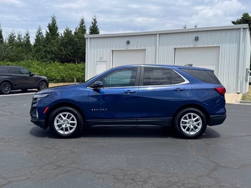 Used 2022 Chevrolet Equinox LT FWD image 3