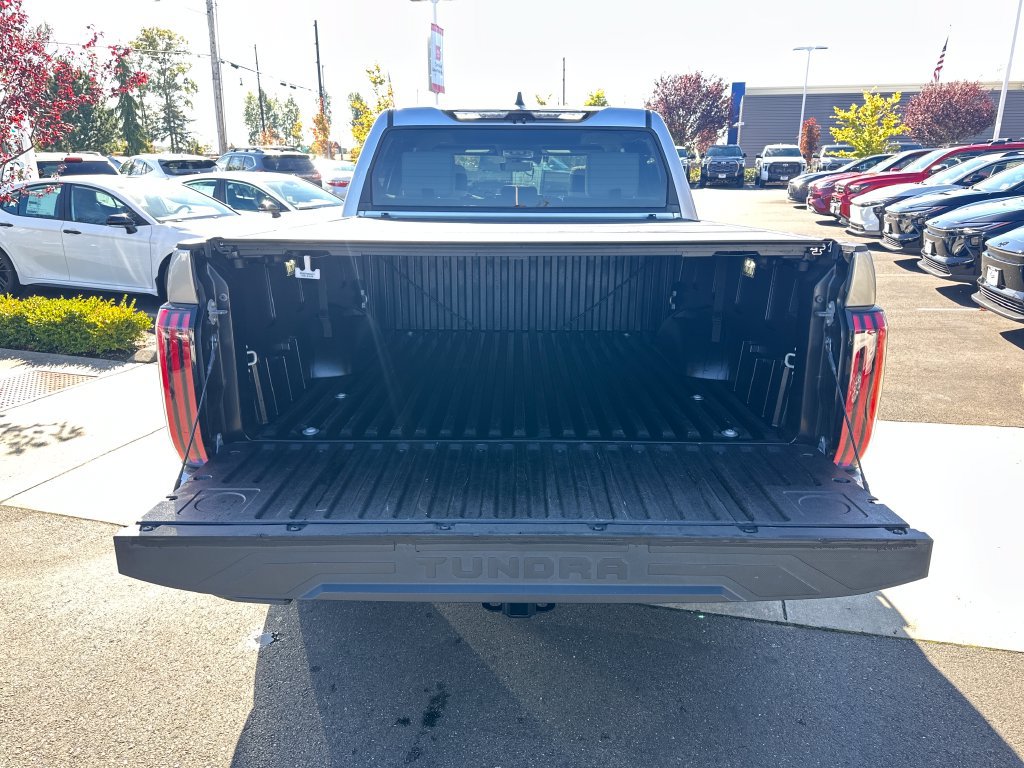 Used 2024 Toyota Tundra Capstone AWD/4WD image 25