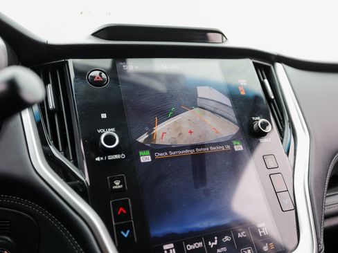 Used 2020 Subaru Legacy Limited image 19