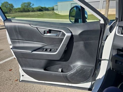 Certified 2024 Toyota RAV4 XLE image 26