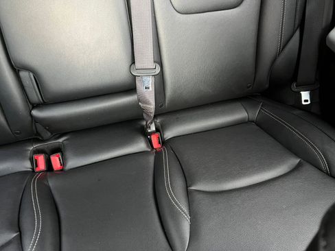 Used 2025 Jeep Compass Limited image 38