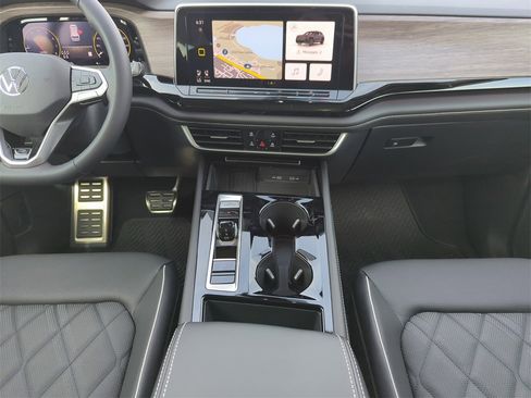 New 2026 Volkswagen Atlas SEL Premium R-Line image 27