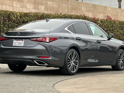 Certified 2022 Lexus ES 350 w/ Premium Package image 4
