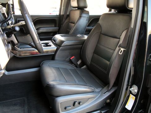 Used 2016 GMC Sierra 2500 Denali w/ Duramax Plus Package image 24