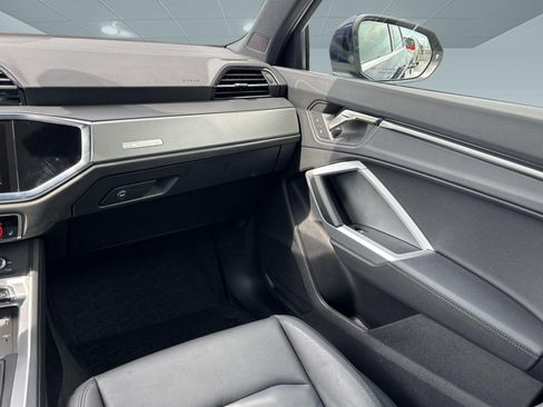 Certified 2025 Audi Q3 2.0T Premium AWD/4WD image 29