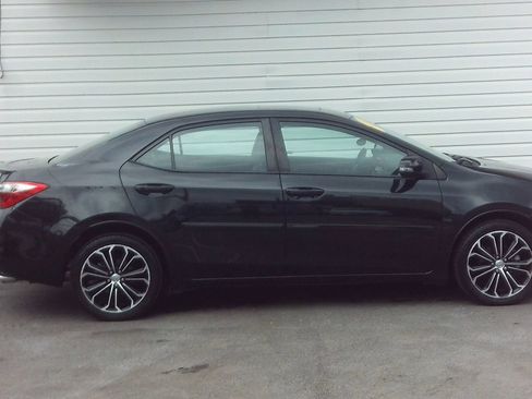 Used 2016 Toyota Corolla S w/ Body Protection Package #1 FWD image 7