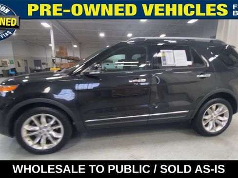 Used 2014 Ford Explorer XLT w/ Equipment Group 202A AWD/4WD image 5
