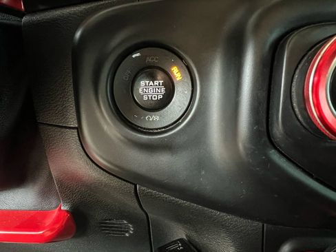 Used 2021 Jeep Gladiator Rubicon image 22