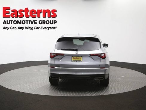 Used 2023 Acura MDX w/ Technology Package AWD/4WD image 40