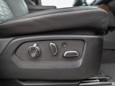 Used 2023 Cadillac Escalade Premium Luxury Platinum image 65