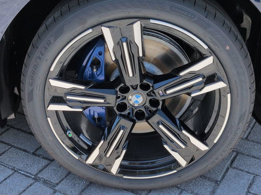 New 2026 BMW X3 M50 w/ Premium Package AWD/4WD image 11
