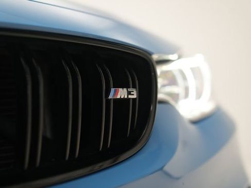 Used 2017 BMW M3 RWD image 6