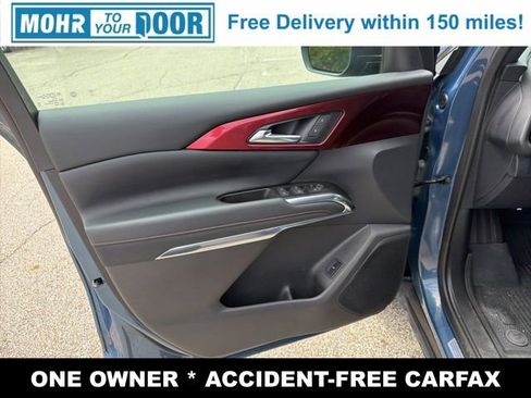 Used 2024 Chevrolet Traverse Z71 w/ LPO, Floor Liner Package AWD/4WD image 11