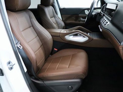 Used 2024 Mercedes-Benz GLE 450e 4MATIC w/ Driver Assistance Package image 20