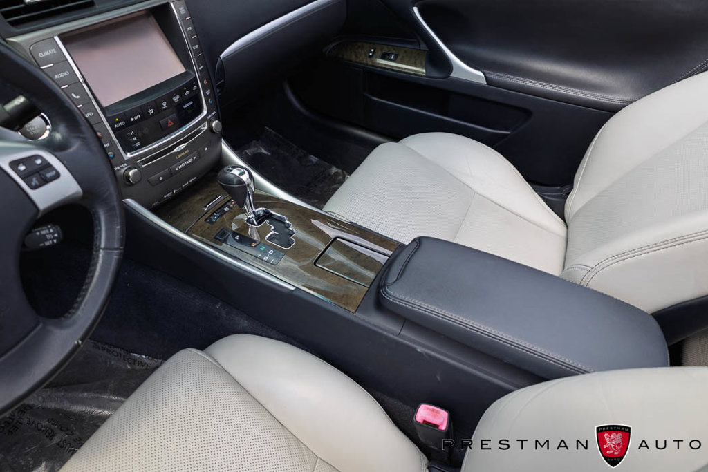 Used 2014 Lexus IS 250C w/ Navigation System Package RWD image 25