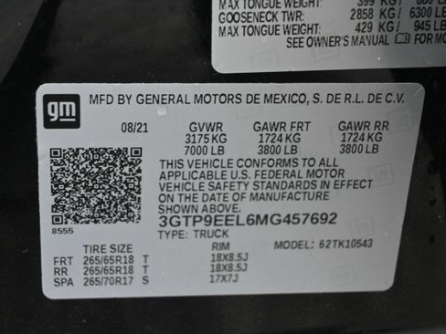 Used 2021 GMC Sierra 1500 AT4 image 17