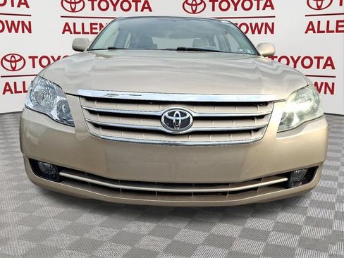 Used 2006 Toyota Avalon XL FWD image 2