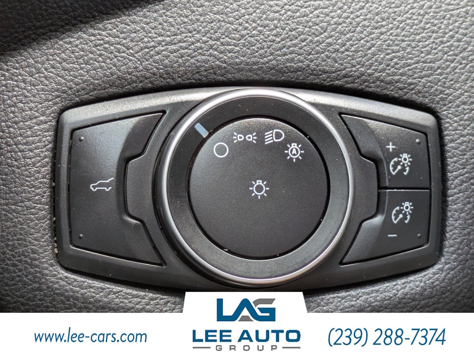 Used 2017 Ford Escape S FWD image 18