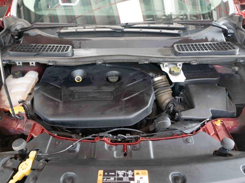 Used 2015 Ford Escape SE w/ Equipment Group 201A AWD/4WD image 32