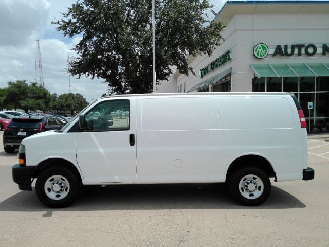 Used 2020 Chevrolet Express 2500 w/ Driver Convenience Package RWD image 14