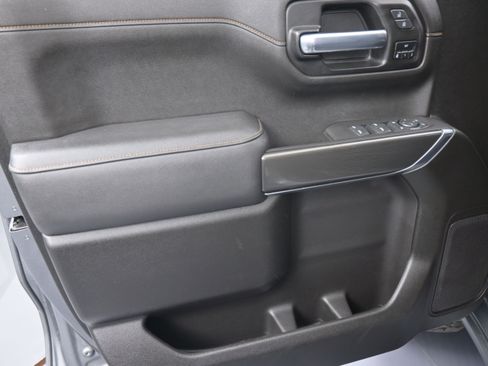 Used 2021 GMC Sierra 1500 AT4 image 13