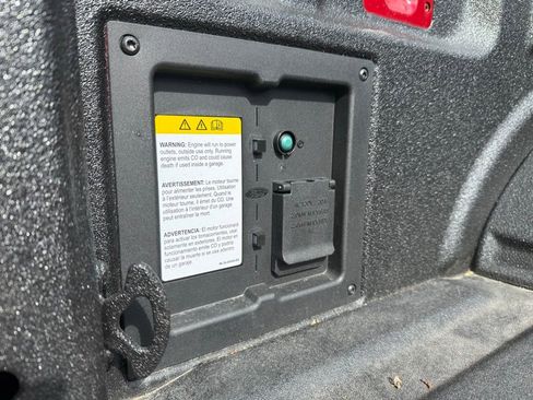 Used 2022 Ford F150 Lariat w/ Equipment Group 502A High image 38